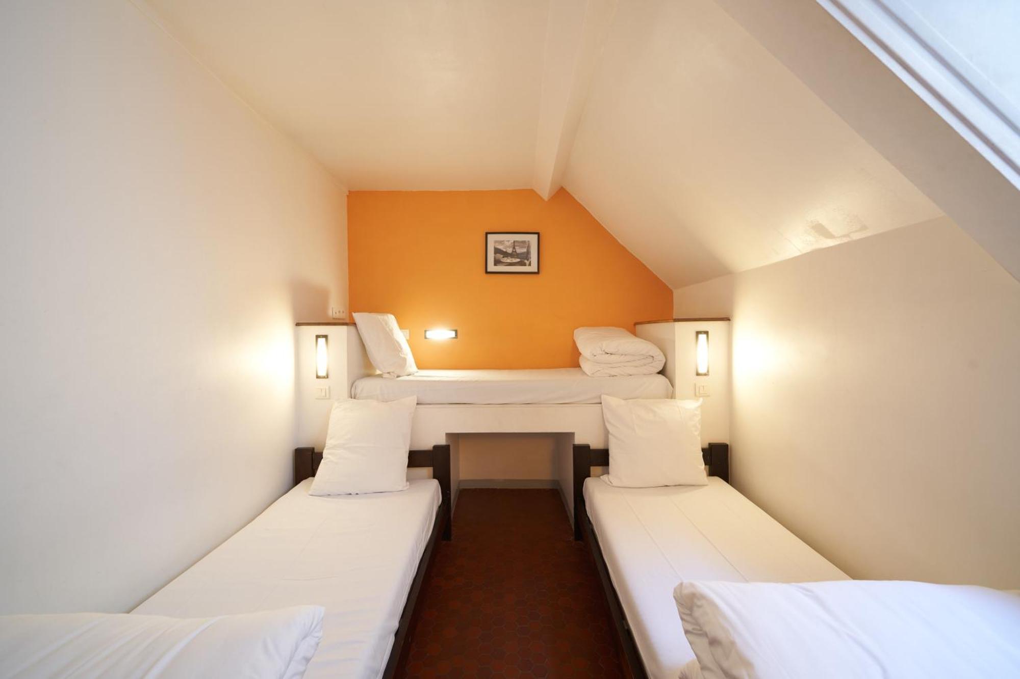 Triple Room,1618863926:JPEG